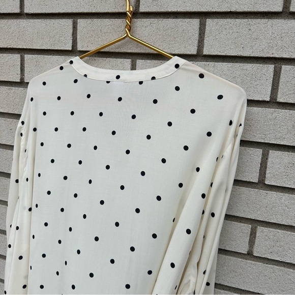 NWT Old Navy No-Peek Button-Front Plus Popover Stretch Tunic Black Dot Cream - Picture 5 of 12